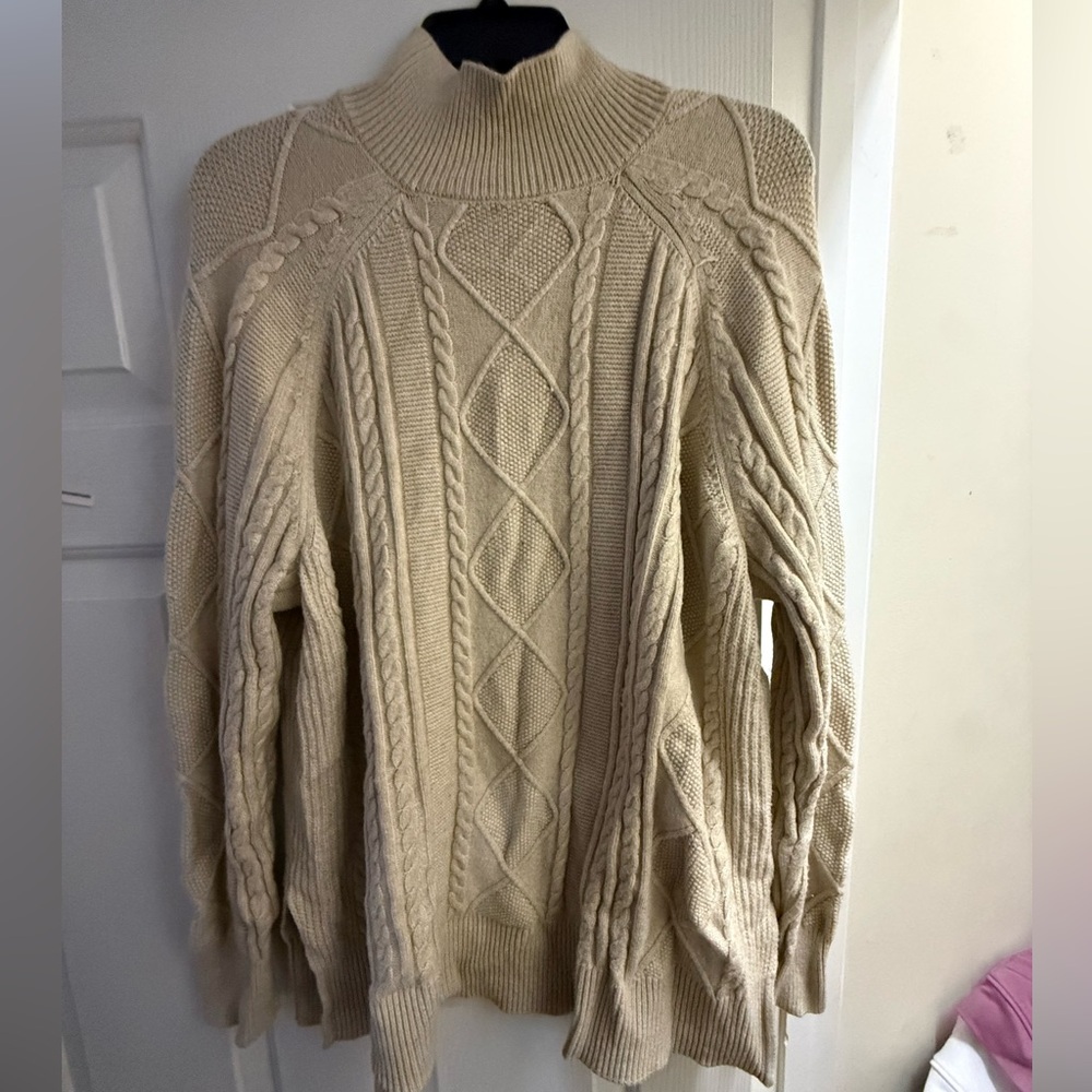 Philosophy Cream Cable Knit Sweater